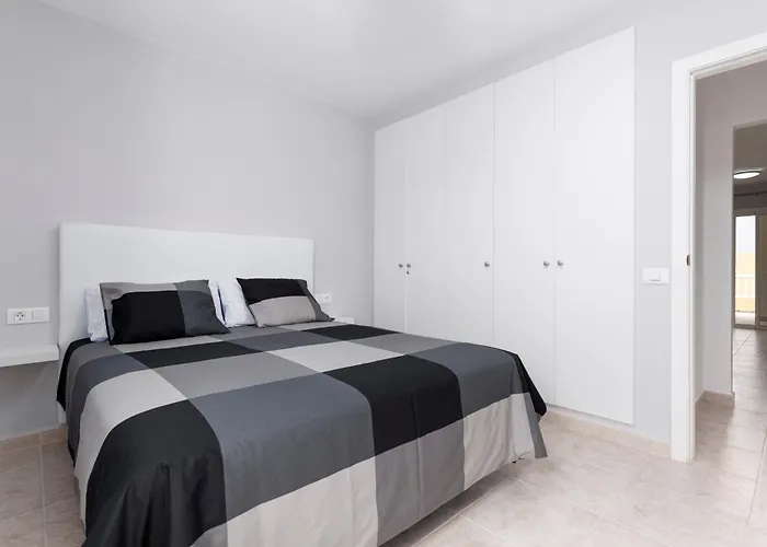 Yamarys * Costa Calma